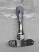 Amat 3870-01264 SWAGELOK SS-4MG-VCR, L Series Metering Valve, 1/4" NEW NO BOX
