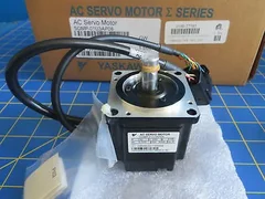Yaskawa SGMP-01U3AP08 Servo-Motor 100W AMAT 0190-77181 Scrubber SERVOMTR Roller