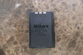 GENUINE Nikon Battery EN-EL2 Li-Ion 3.7V 1000mAh for Nikon Coolpix