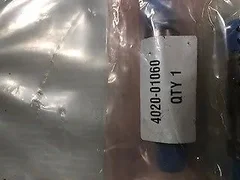 Applied Materials (AMAT) 4020-01060 FLTR IN-LN GAS 3000PSIG 9/19-MFC M-VCR & F-1