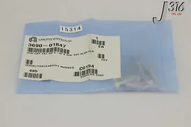 15314 APPLIED MATERIALS SCR CAP SKT HD 8-32 X 3/4L SST SLVR PLD (NEW) 3690-01847