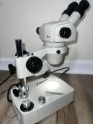 Nikon SMZ-1B Binocular Microscope With Stand and Dual Light Source