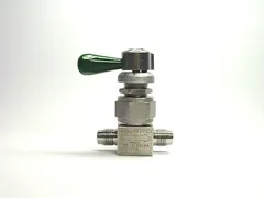 SWAGELOK SS-DLVVCR4-P , 2-Way / Type : male