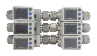 SMC PF3W720-04-ET-G-X255 Digital Flow Switch AMAT 1270-03609 Reseller Lot of 6