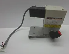 AMAT 3870-02053 regulator, electro-pneumatic SMC IT2020-N 32B MIRRA