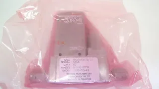 APPLIED MATERIALS P/N 3030-01643 BROOKS 5964 MASS FLOW CONTROLLER