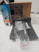 AMAT 0190-36351-A OSRAM 410Q/JKT/2PIN/AM.ULS,HALOGEN PHOTO LAMP J8Q17 32 AVAILA