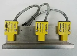 AMAT 0010-75582 0090-76014 BANNER SM31ELMHS-40380 OTF CENTERFINDER EMITTER IR