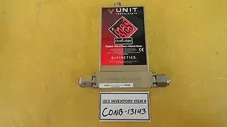 Unit Instruments UFC-8165 Mass Flow Controller AMAT 3030-11002 Used