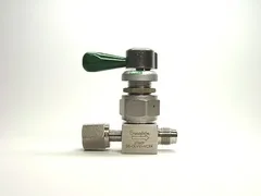 SWAGELOK SS-DLV51-VCR4 Manual Valve / INLET : FEMALE , OUTLET : MALE