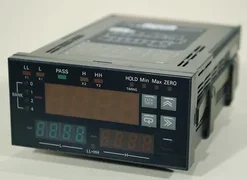 OMRON INTELLIGENT SIGNAL PROCESSOR K3TS-SD 11B
