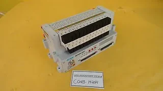 SMC US15471 32-Port Pneumatic Manifold AMAT 4060-00247 Used Working