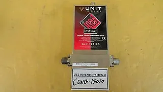 Unit Instruments UFC-8165 Mass Flow Controller AMAT 0190-08930 Used