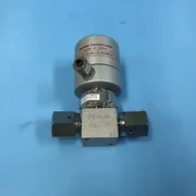 323-0302// AMAT APPLIED 3870-01767 VALVE PNEU DIAPH 140PSIG 1/4-F USED