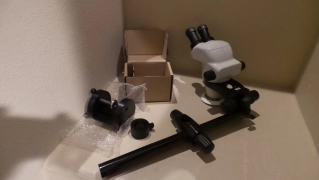 NIKON SMZ 745 MICROSCOPE, C-W10XB22  EYE PCS,  NEW STAND & TABLE CLAMP