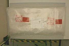 0040-38659 / LID, QUARTZ WINDOW, PRODUCER 200MM / APPLIED MATERIALS AMAT