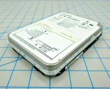 0190-00405 / DRIVE, HARD DISK, 4.5 GB, 3.5" SCSI, SEAGATE ST34520N / AMAT