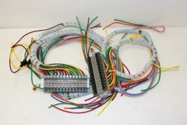 LAM RESEARCH 859-260180-100 SMC D-276-990027P STND ORB GAS Kit Harness Assembly