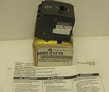 AMAT 0680-01218 Square D QOB3405238 Circuit Breaker 40 Amp 3-Pole Bolt-on