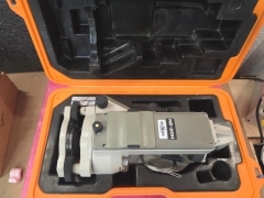 NIKON NE-20H Digital Theodolite