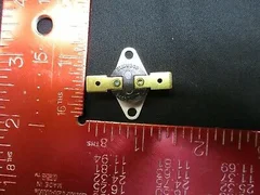 Applied Materials (AMAT) 1350-01038 SWITCH, THERMALCOUPLE