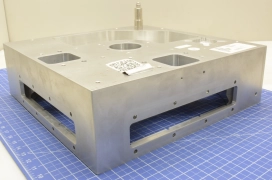 715-011202-001 / HOUSING, 90 DEG. LOADLOCK / LAM RESEARCH CORPORATION