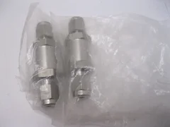 Lot (2) 1/8" Swagelok SS-2C-KZ-10 Poppet Check Valve SS 10 PSIG NEW L26 (2124)