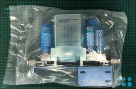 Brooks Instrument GF125CXXC Mass Flow Controller 30SCCM N2 AMAT 0190-32363