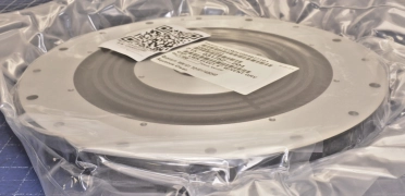 715-031752-204 / CAP, LWR ELECT 4 INCH WITH VENT GRV / LAM RESEARCH CORPORATION