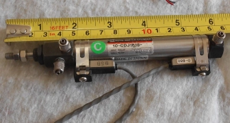SMC 10-CDJ1B15-70 (AMAT 0090-09004 ?) 10mm bore, 70mm stroke, with limit sensors
