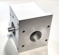 APPLIED MATERIALS 0040-02818 BLOCK MIXING LID GIGA-FILL SACVD