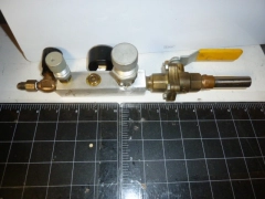 CTI CRYOGENICS Maintenance manifold NO BOX 8080250K003