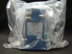 AMAT 3030-17608 HORIBA STEC LF-F40M-A-EVD IPA 2.5g/min