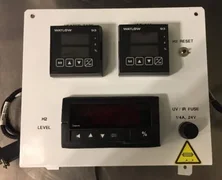 AMAT APPLIED MATERIALS 0090-04704 TEMP CONTROLLER 2X WATLOW 93 , SIMPSON H335