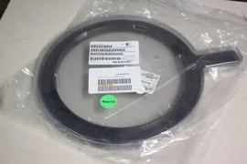 796-098654-002 / RNG LOCK VAT SER 65 DN250 / LAM RESEARCH CORPORATION