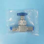 319-0103// AMAT APPLIED 3870-01307 VALVE MNL DIAPH 3500PSI 1/4VCR-F/F 1/4TU NEW