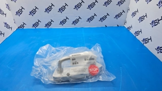 Applied Materials AMAT 0270-06857 FIXTURE HANDLE WINDOW CLAMP UV PRODUCER.