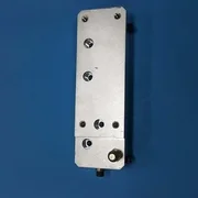 AMAT APPLIED MATERIALS 0021-09580 BLOCK,BRACKET,MAIN,LOWER CHAMBER,DPS USED