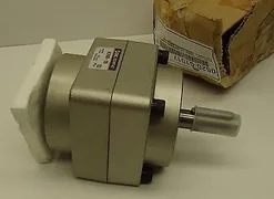 AMAT 0520-01017 ACTR RTRY 180DEG-ROT 80MM Bore SMC NCRB80-180 Rotary Actuator