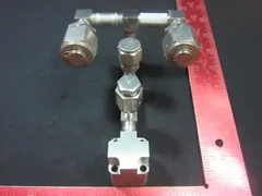 Applied Materials (AMAT) 0050-14575 WELDMENT, DUAL BARATRON, VCR 300MM