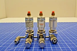0050-30838 / WELDMENT VALVE MANIFOLD 3 STATION LEFTGE / APPLIED MATERIALS AMAT