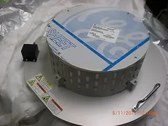 OEM Part Applied Materails (AMAT) 0010-24584 Viewport Lid Endura 2 PreClean Cham