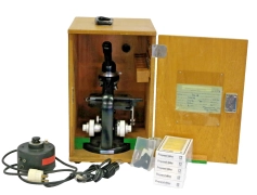 Working Nikon Model GH Monocular Compound Lab Microscope Mid-1900's, w/Case