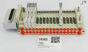 16503 SMC 15 SLOTS PNEU MANF W/ 4X SOLENOID VLV AMAT SS5V1-DUQ00584