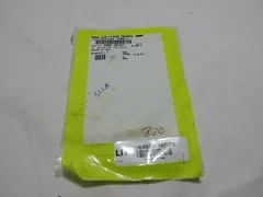 Applied Materials 3300-02124 TBG Connection Bulkhead 1/4T x 1/8MP SST
