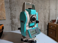 Nikon NPL-332 Total Station Survey Instrument w/ Hard Case Cables Charger Manual
