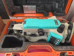 NIKON NE-100 Digital Theodolite Unit #1