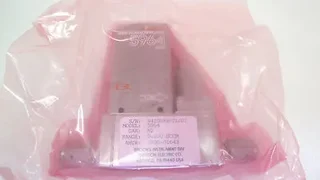 APPLIED MATERIALS P/N 3030-01643 BROOKS 5964 MASS FLOW CONTROLLER