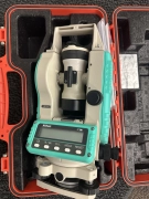 Nikon NE-101 Construction Theodolite