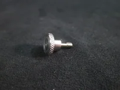 AMAT 0020-98911 THUMBSCREW, M4, CAPTIVE